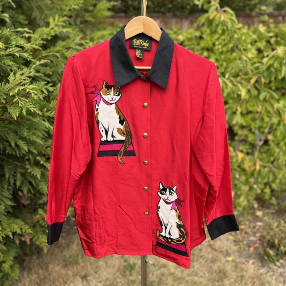 Bob Mackie Wearable Art Vintage Early 2000s Red Silk Button Down Calico Cats Y2K